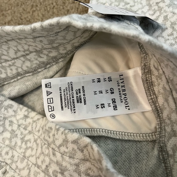 Liverpool Leopard Print Joggers - Picture 4 of 5